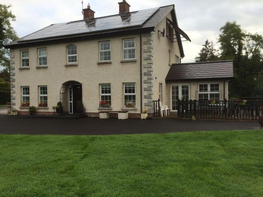 Fermanagh Lakeside Self Catering Corranny ภายนอก รูปภาพ